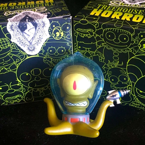 🔥Alien Kodos🔥The Simpsons🎃Treehouse of Horror Collectables 🎃 - Picture 3 of 8